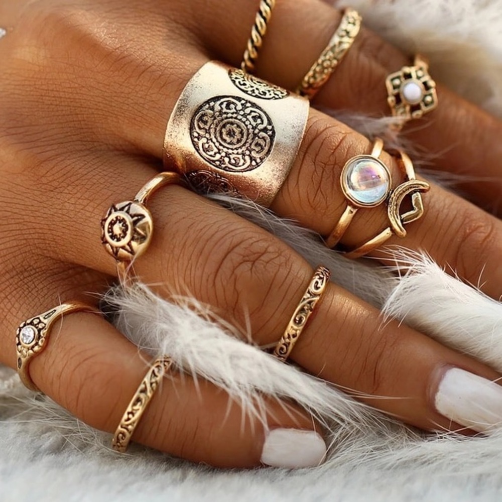 🤩9 PIECE SET GOLD COLOR UNIQUE RINGS